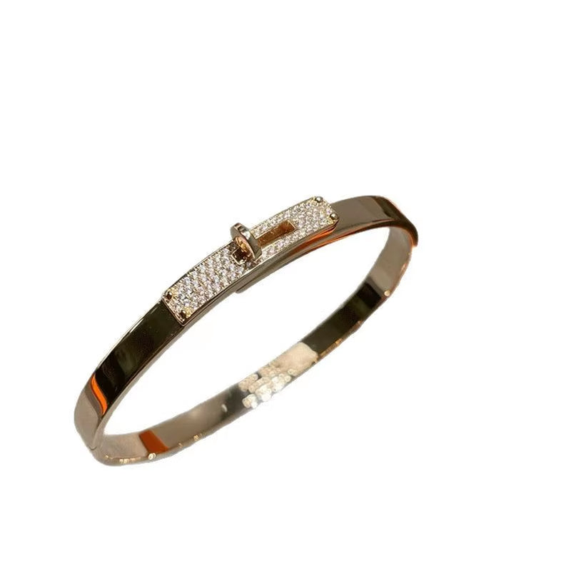 Factory Direct Fine Jewelry 925 Silver Bracelet for Men and Women Version Kelly Pig Nose Locking Hand Opening Fine Bangles Gifts